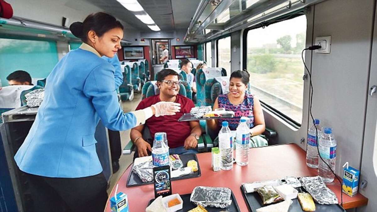 IRCTC gets flexibility to customize the menu of food items served in